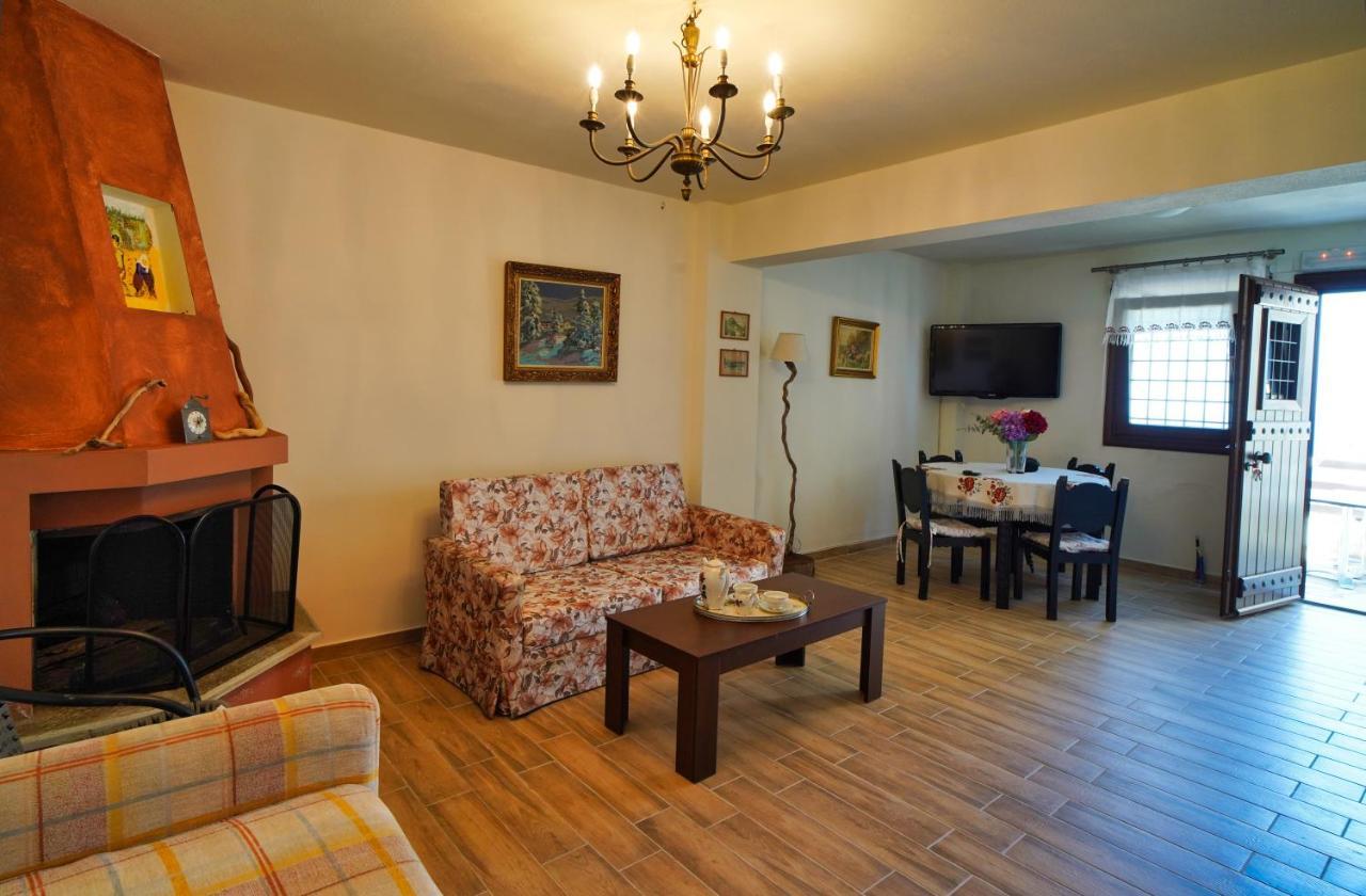 Hotel Petradi Kalamaki  Esterno foto