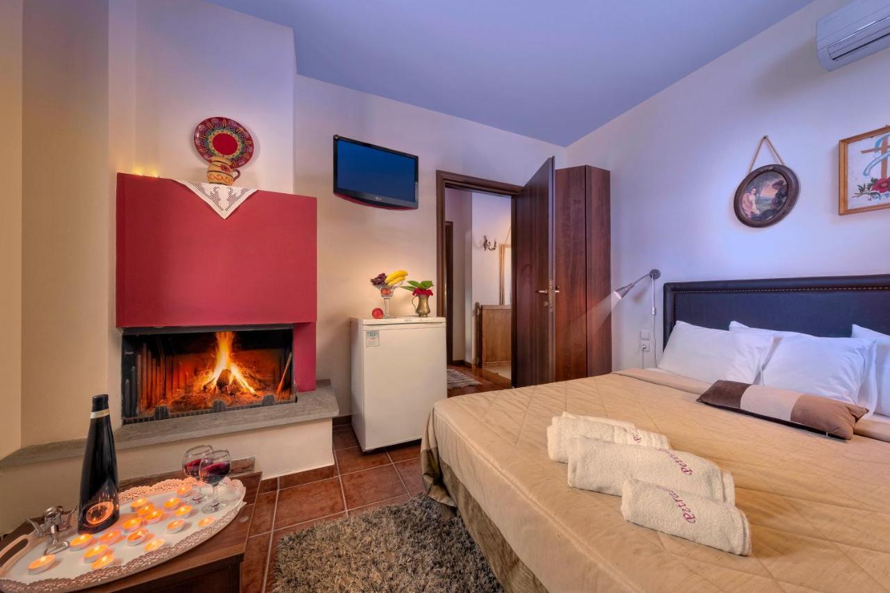 Hotel Petradi Kalamaki  Esterno foto